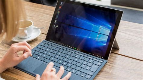 Latest Microsoft Patent Hints At Usb C For Surface Pro 7