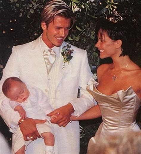 David And Victoria Beckhams Oh So 90s Wedding The Lavish Ceremony Featured A 15th Century