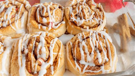 Cozy Up With These Cider Glazed Apple Cinnamon Rolls Sip Magazine