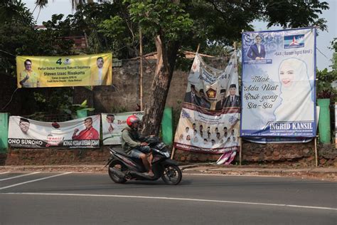 Psi Dan Demokrat Instruksikan Caleg Buka Riwayat Hidup Kompas Id