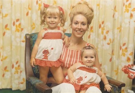 Kelly Ripa And Her Mom Look Exactly Alike In These Throwback Photos