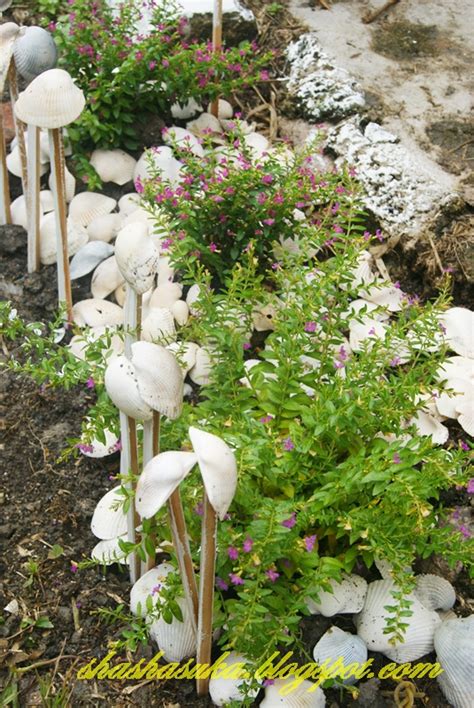 HoBi & KoleKsikU...: DIY Kulit Kerang Taman Bunga Mini