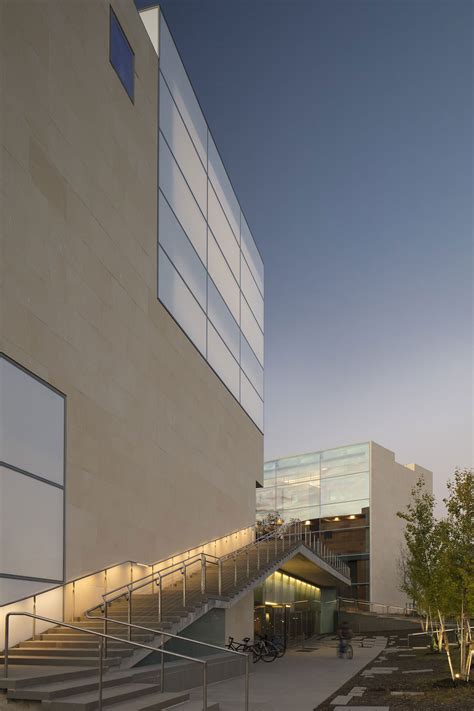 Lewis Arts Complex By Steven Holl Architects And Bnim Architects