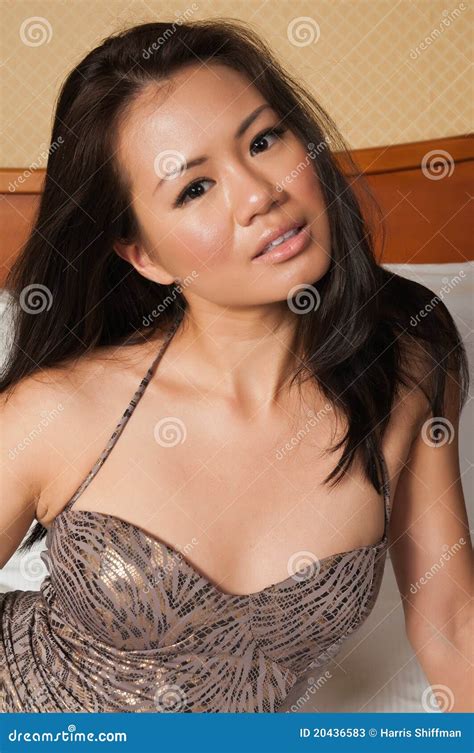 Singaporean Woman Stock Image Image Of Slim Pretty 20436583