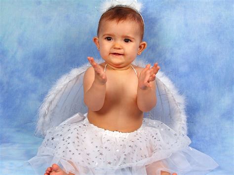 Cute Baby Angel Girl Hd Wallpapers