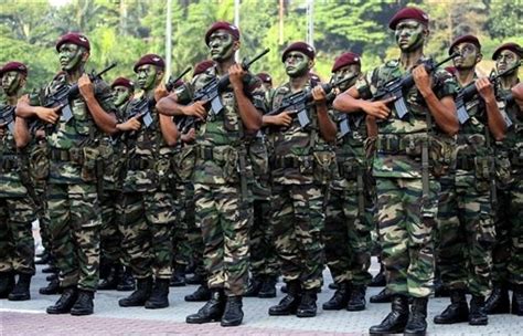 Taklimat dan pemilihan anggota baru ke pasukan 503 rejimen askar wataniah batalion ke 2 di taiping dilakukan dari masa ke. Iju Budak Baik: Apa Itu Askar Wataniah