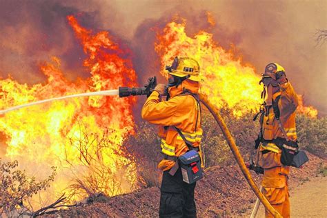 Fogos em portugal apk we provide on this page is original, direct fetch from google store. Protecção Civil: Informação sobre incêndios em tempo real