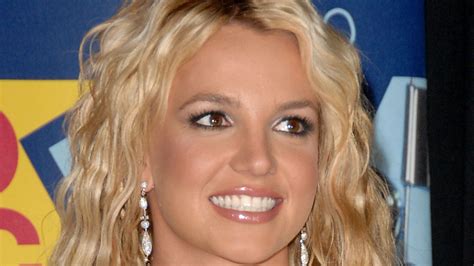 Britney Spears Before And After The Evolution Of Her Beauty Look