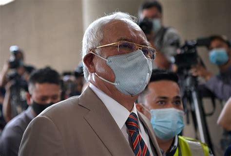 Katak hilang lompat ke paya, hanya terdengar satu suara. Najib masih boleh jalankan tugas sebagai Ahli Parlimen ...