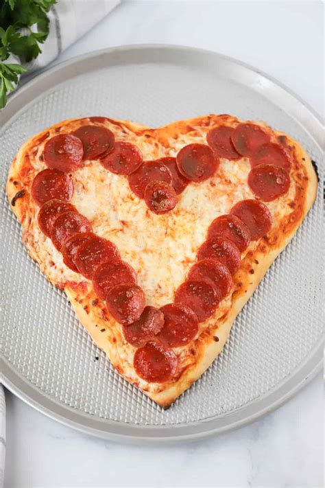 How To Make Heart Shaped Pizza The Carefree Kitchen