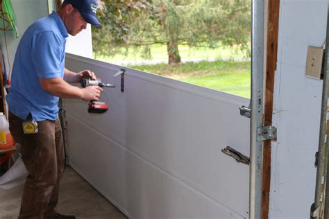 Maybe you would like to learn more about one of these? Know How to Choose the Best Garage Door Repair Service