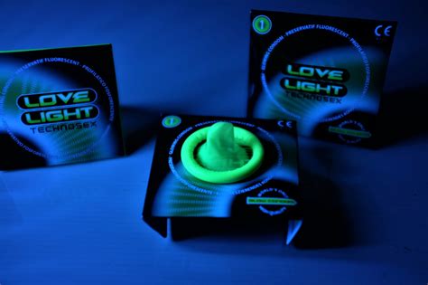 Technosex Lichtgevende Condooms Glow In The Dark Condoom Anoniem