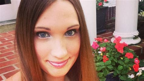 Transgender Woman Sarah Mcbride Talks About Viral Bathroom Selfie