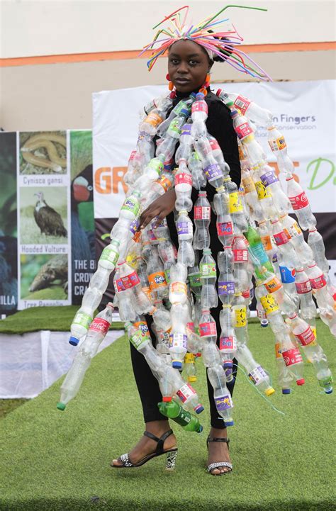 Nigerian Teens Create Fashion From Trash To Fight Pollution Lifestyle