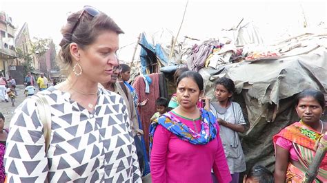 A Visit To A Home In A Kolkata Slum YouTube