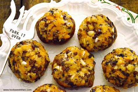 A great way to use up leftover thanksgiving stuffing. Thanksgiving Leftovers: Cornbread Stuffing Stuffed Mushrooms - Toot Sweet 4 Two