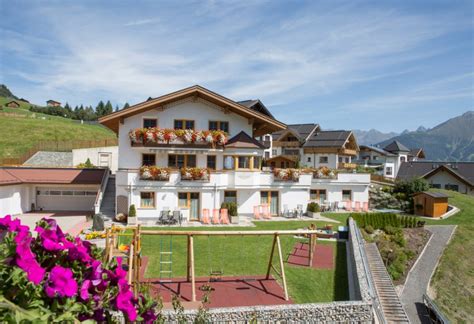 Countless hiking trails and mountain tours, an eldorado for mountain bikers and children who enthuse for weeks. Haus Sonja Fiss | Ferienwohnung | Fiss | Serfaus-Fiss ...