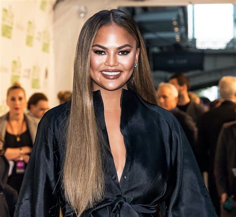 Chrissy Teigen Reveals Shes Having Her Breast Implants Removed