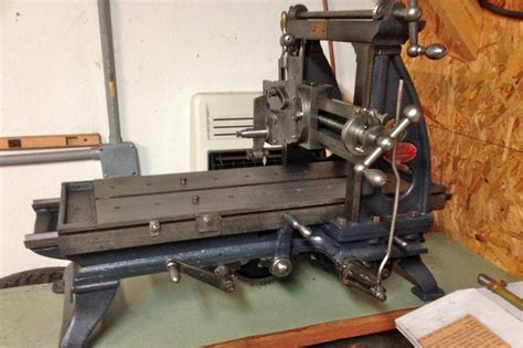 Easy to handle mini size: Maine Craigslist Antique Milling Machine (Actually small ...
