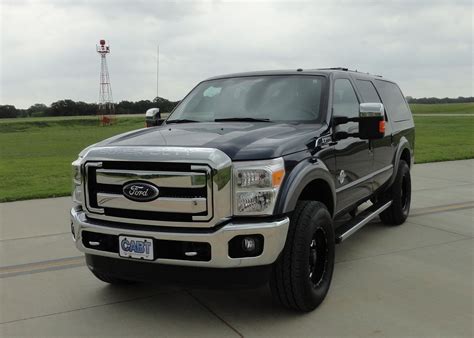 Ford Excursion All Years And Modifications With Reviews Msrp