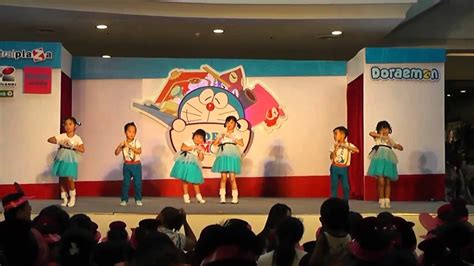 Doraemon Dancing Contest 2013 Centralplaza Choburi Youtube