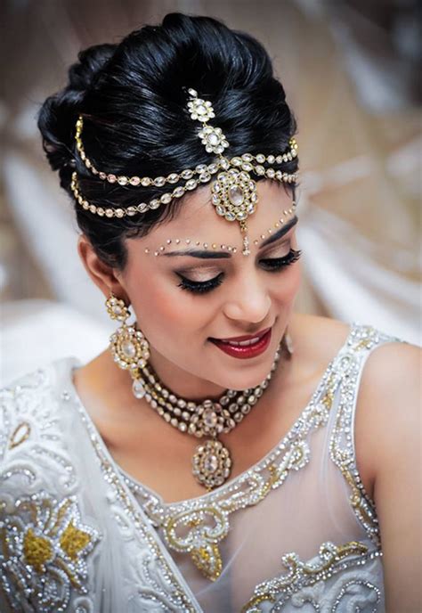 Indian Style Makeup And Hairstyle Looks For Brides