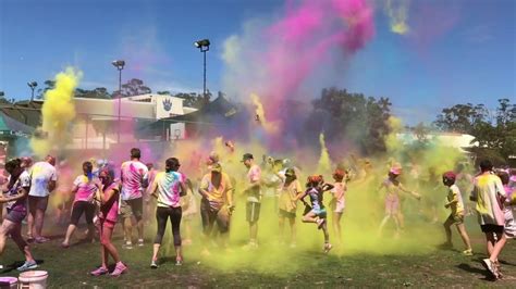 Matthew Flinders 2017 Colour Run Youtube