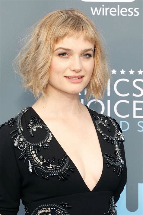 Alison Sudol Hot Non Nude Queenie Goldstein From Fantastic Beasts 49