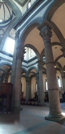 La basilica di santo spirito, situata nel quartiere oltrarno di firenze, è una delle chiese più belle e visitate del capoluogo toscano. Basilica di Santo Spirito (Florença) - Tripadvisor