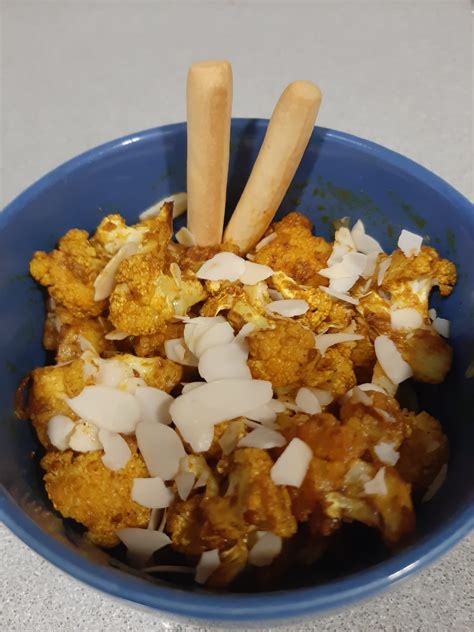 Resultado de búsqueda de curcuma. misrecetasylasdemisamigas: Coliflor con cúrcuma al horno