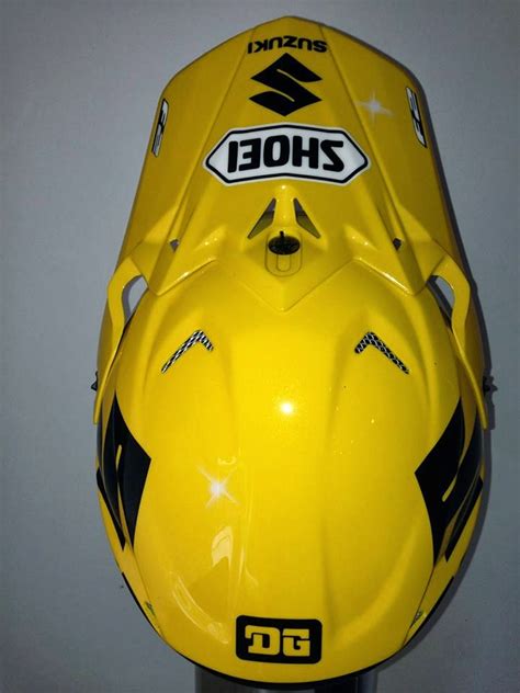 Racing Helmets Garage: Shoei VFX-W "Suzuki Vintage" by F2 ...