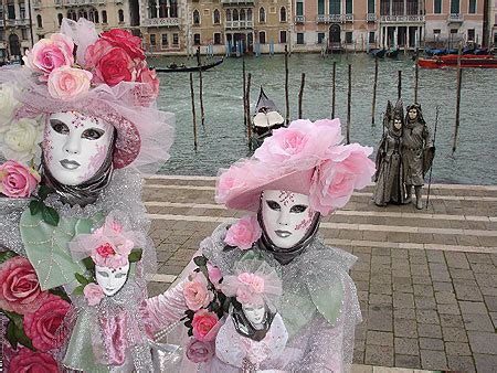 Trouvez les meilleurs prix sur des centaines de sites et réservez votre hôtel sur tripadvisor grâce à 1 307 759 avis sur venise hôtels. Carnaval de Venise : Costume : Carnaval de Venise : Venise ...