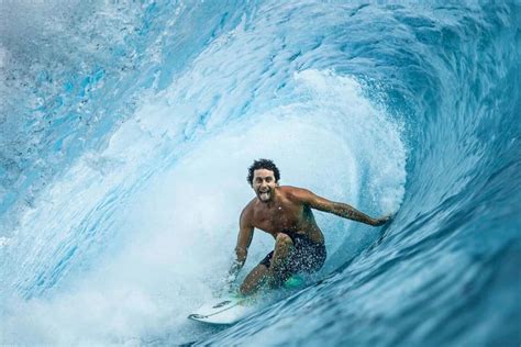Surfistas Vuelven A Disfrutar De Las Olas En Tahití Olas Perú