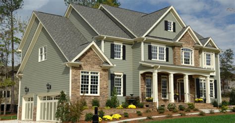 The builder discourages this for several reasons. CAN VINYL SIDING BE PAINTED? | Hometalk