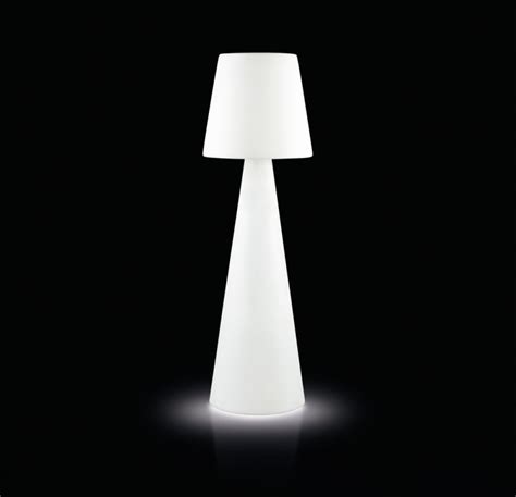 Living wood frühlingsaktion, hochwertige stehlampen aus kupfer/ messing handgearbeitet, für den garten, aussenbereich (wetterfest) oder wohnbereich. Stehleuchte aus Kunststoff, Stehlampe mit Lampenschirm weiß