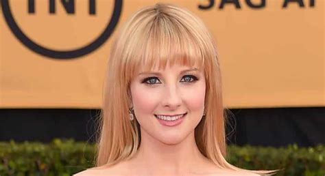 Melissa Rauch Body Measurements Height Weight Bra Size Shoe Size