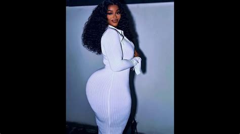 Phat Chyna Is A Plus Size Model From Nigeria Youtube