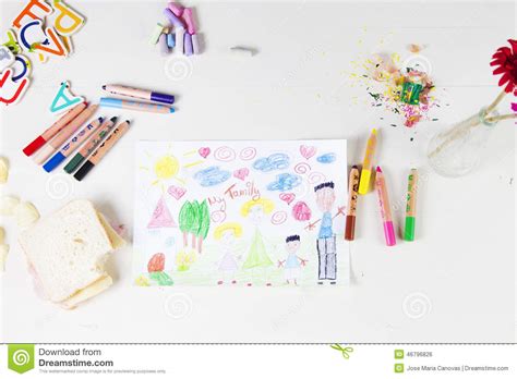 Learn how to draw kids paper pictures using these outlines or print just for coloring. Kids Drawing Of Multi-racial Family And Colored Pencils On ...