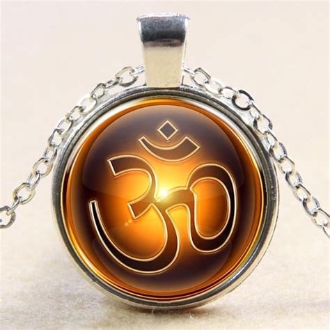 Vintage Pattern Om Symbol Necklace Hindu Yoga Jewelry Pendant Namaste