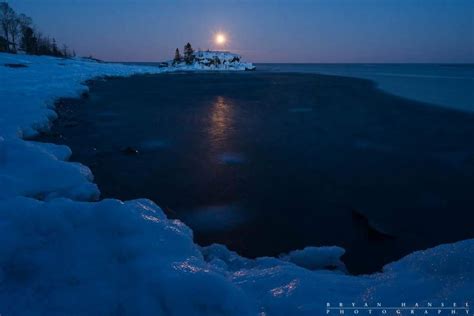 Bryan Hansel Photography Snow Moon Over Lake Superior Near Hollow