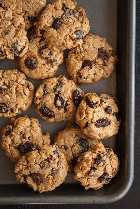 Heart healthy vegan hawthorn cookies recipe. Healthy Oatmeal Raisin Cookies - Fooduzzi