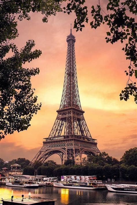 Pin By Briana Kimmel On Backgrounds Paris Photography Eiffel Tower