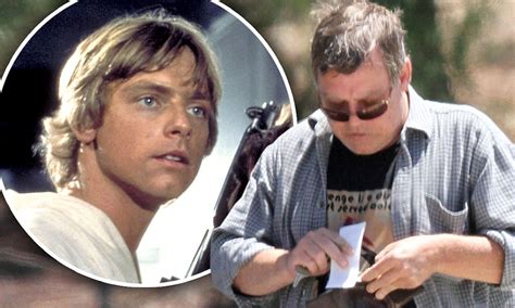 Star Wars Luke Skywalker Actor Mark Hamill Emerges In Dishevelled State