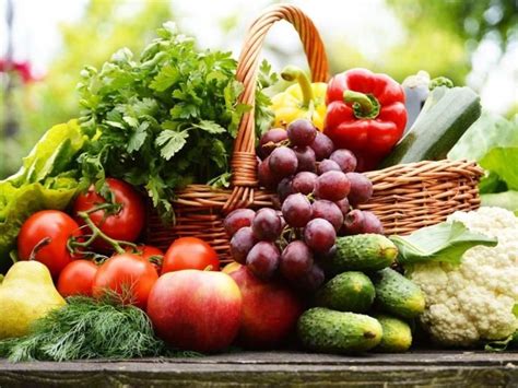More people are looking to eat healthier, more sustainable foods, and are prepared to pay the (higher) price for it. 9 Amazing Benefits of Organic Food | Organic Facts