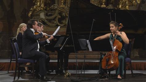 Poslední filmy premiéra týdne 41/2020. Komorní koncert: kostel sv. Šimona a Judy, Praha | TV Noe