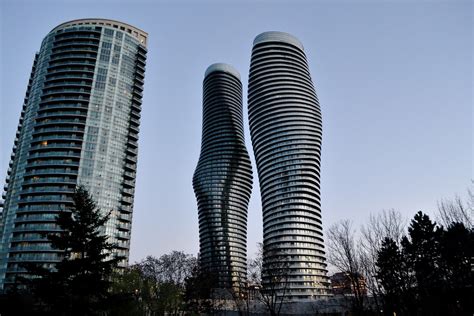 Fileabsolute Towers Mississauga Suburban Toronto Canada