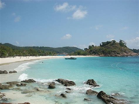 Pantai yang menarik di malaysia. 25 Pulau Di Malaysia Yang Menarik | Terokai Syurga Pantai ...