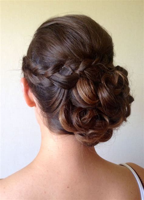 Hair By Jacqui Side Braid Into A Curl Cluster Side Braid Up Hairstyles Hairdo Curls Braids