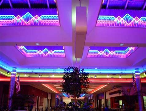 Image Result For 80s Mall Dead Malls Mall Neon Aesthetic