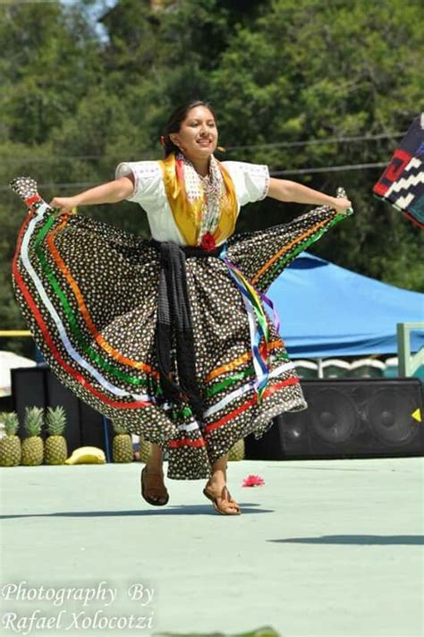 Jarabe Mixteco Oaxaca Mexico Danzantes Regionales Traje T Pico